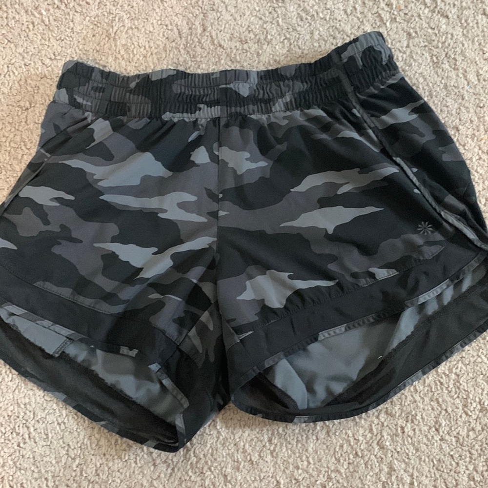 Athleta Mesh Racer Run Short 4”